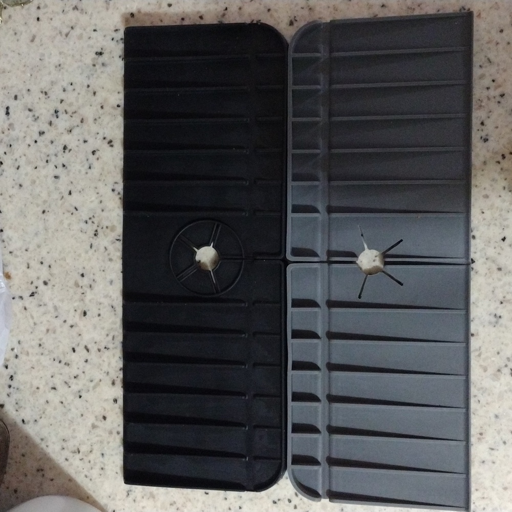 2 silicone faucet guard